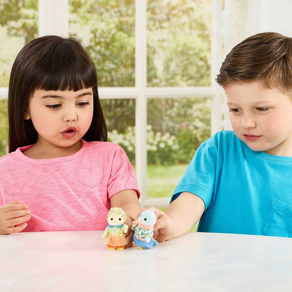 Calico Critters Citrus Bird Family | Henry Bear's Park